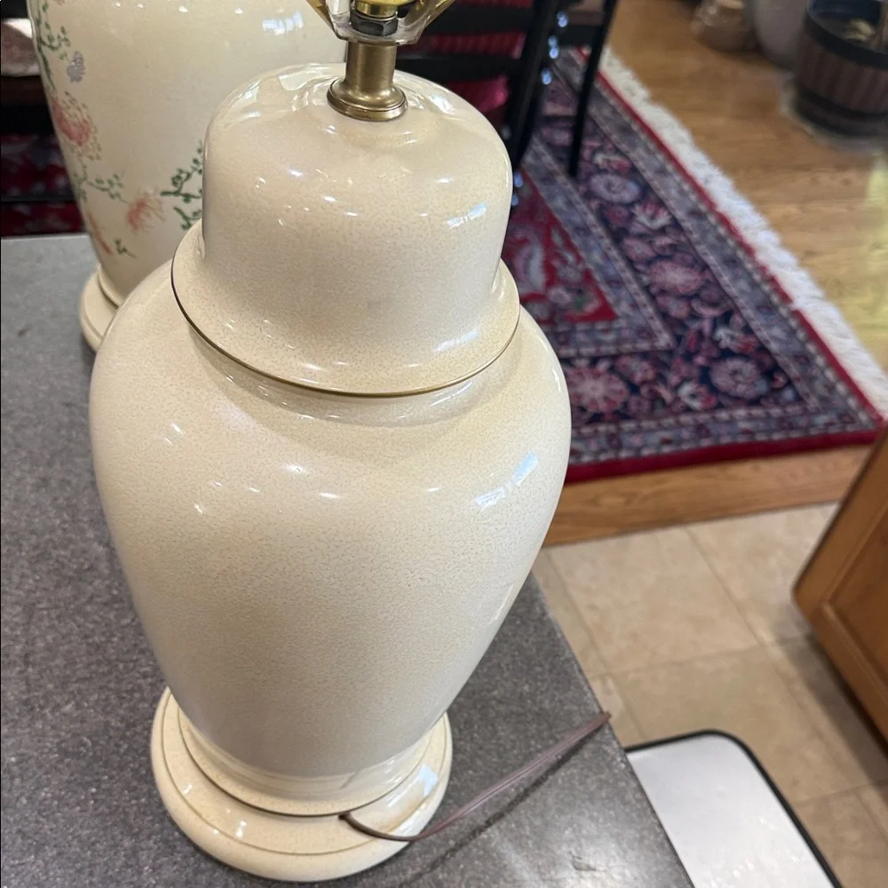Vintage Cream Floral Porcelain ginger jar Lamp (Set of 2)